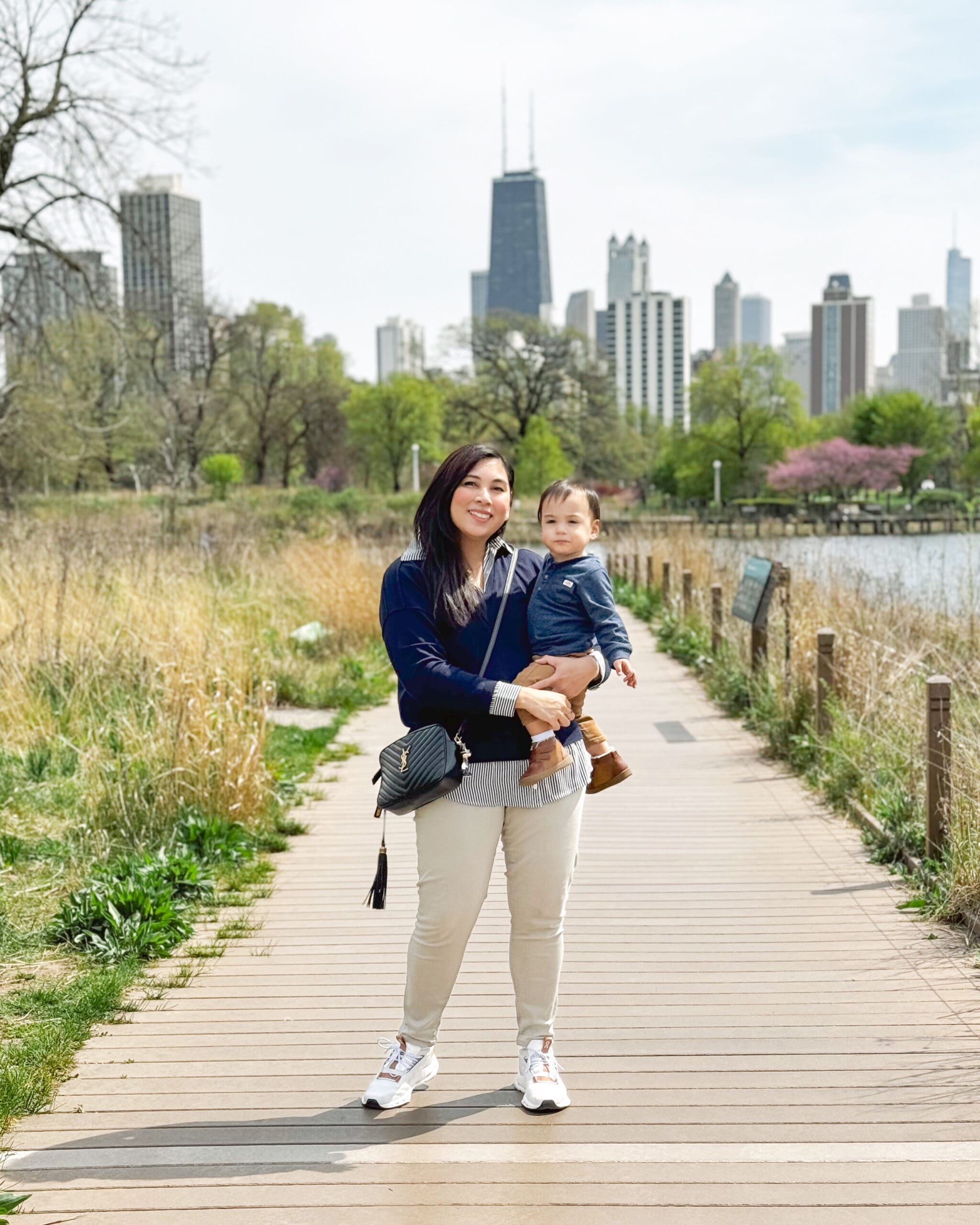 mom and ash at lincoln park zoo